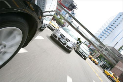 西安汽車(chē)陪練,輕松上路,陪練,陪駕,練車(chē),汽車(chē)陪練公司